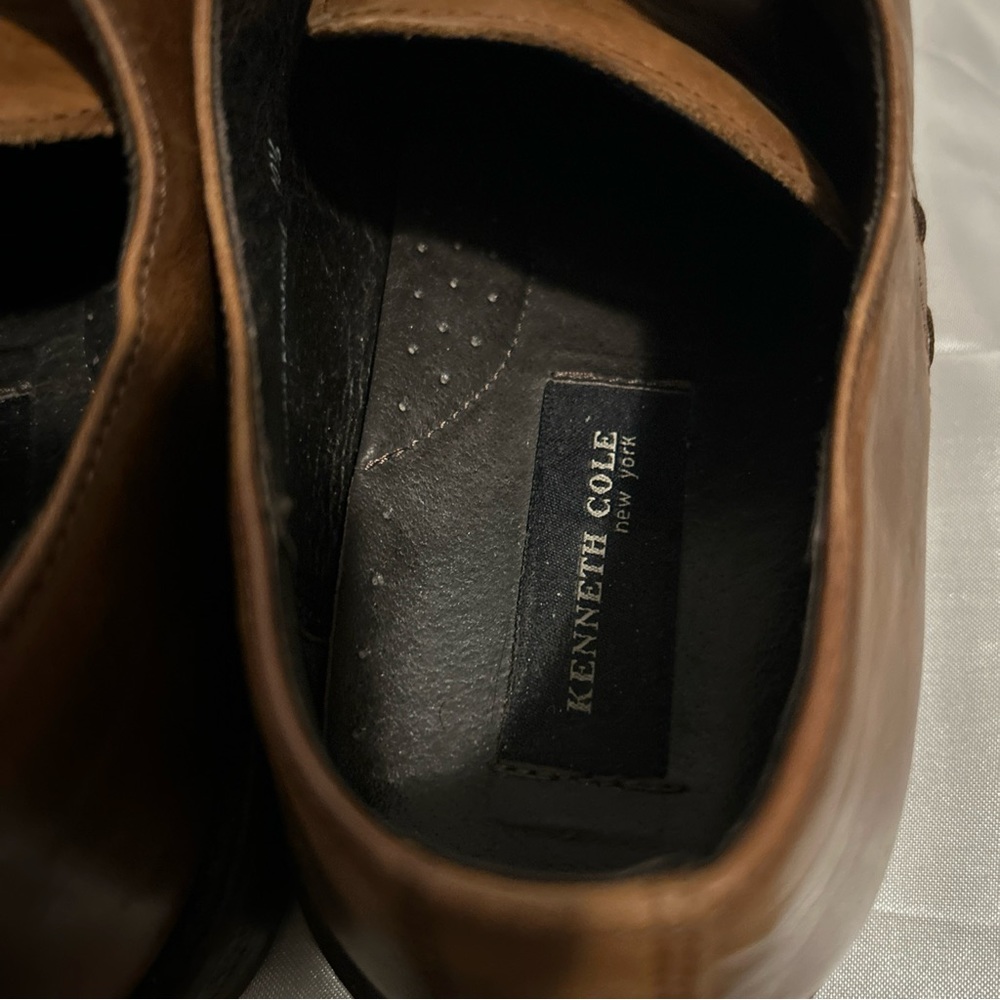 Shoes - Picture 8 of 8